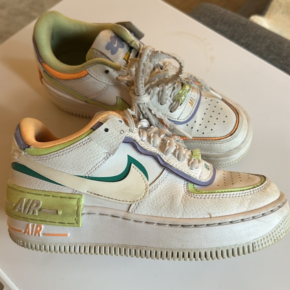 Size 5 Nike Air Force 1 Shadow White/Peach/Cream/Light Liquid Lime size US 5 - Picture 2 of 9